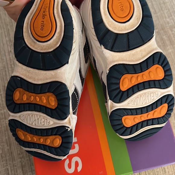 Carson stride right flex around toddler sneaker - Picture 4 of 6